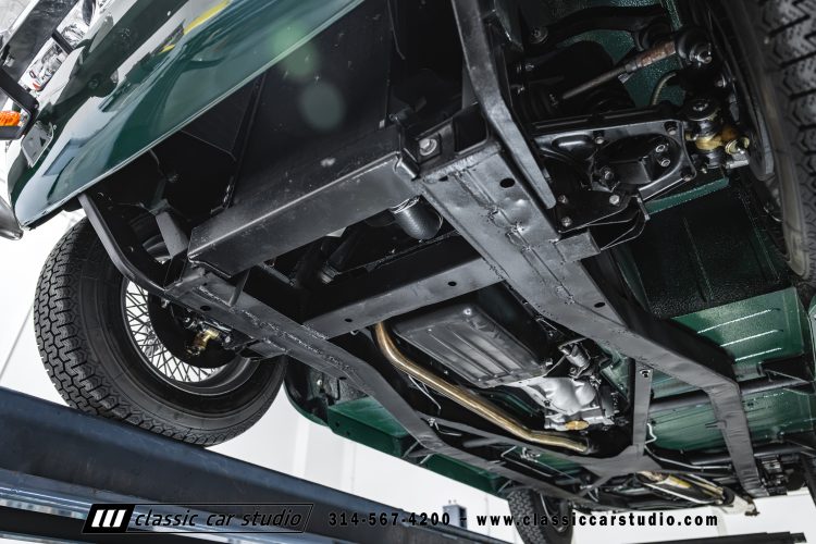 62_Triumph_TR-4_2288-152