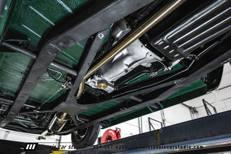 62_Triumph_TR-4_2288-158