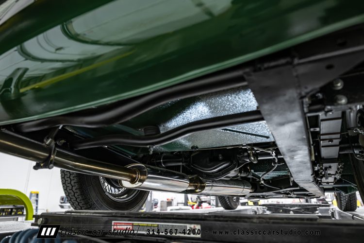 62_Triumph_TR-4_2288-167
