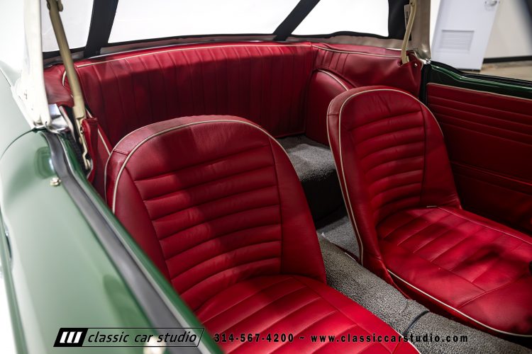 62_Triumph_TR-4_2288-17