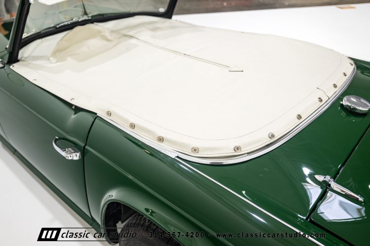 62_Triumph_TR-4_2288-23
