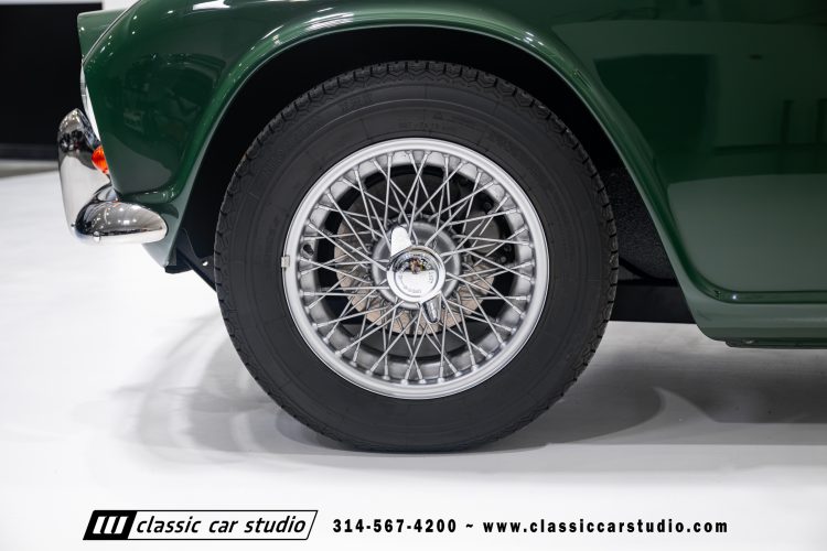 62_Triumph_TR-4_2288-38