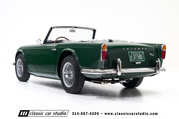 62_Triumph_TR-4_2288-56
