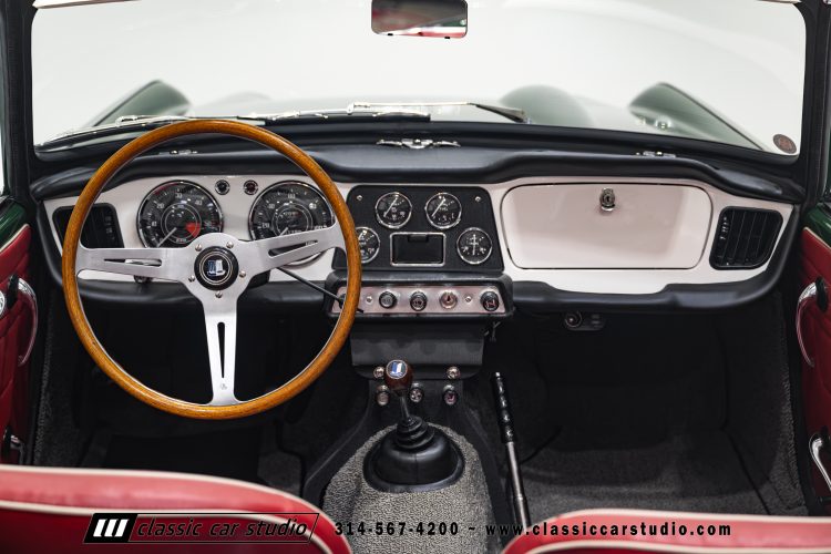 62_Triumph_TR-4_2288-60