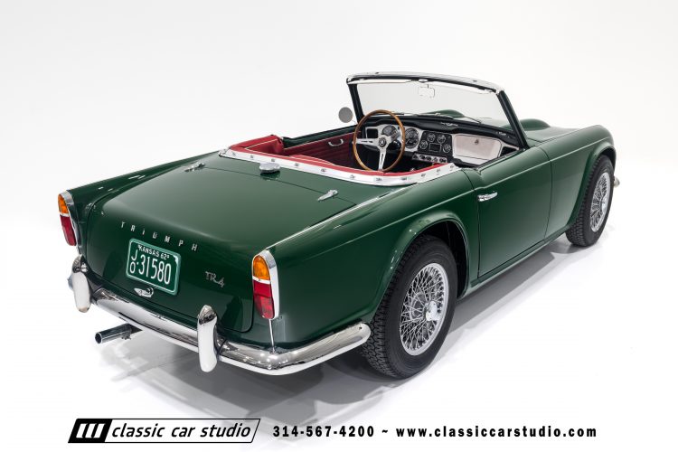 62_Triumph_TR-4_2288-65