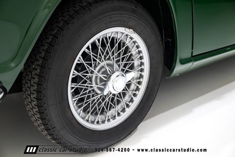 62_Triumph_TR-4_2288-67