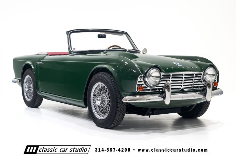 62_Triumph_TR-4_2288-80