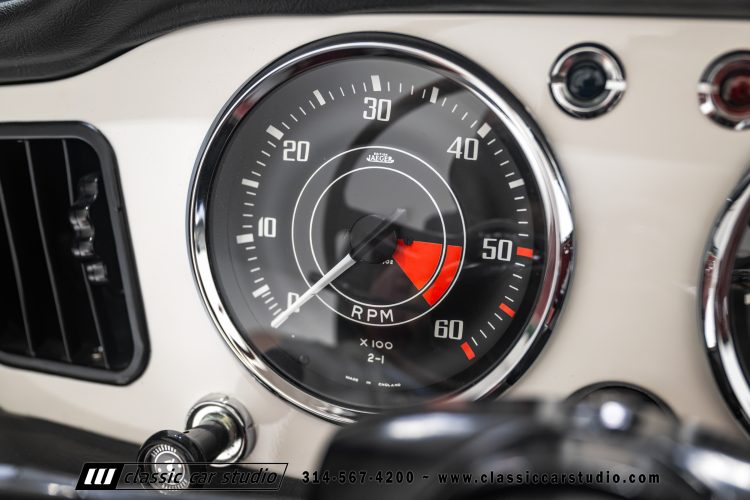 62_Triumph_TR-4_2288-98