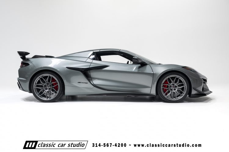 2024_Corvette_Z06_3LZ_2292-93