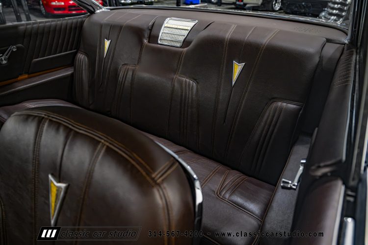 61_Pontiac_Bonneville_2293-121