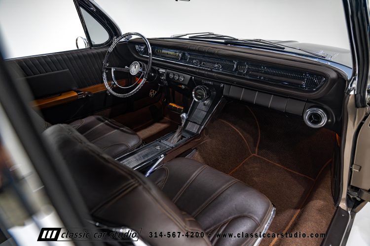 61_Pontiac_Bonneville_2293-123