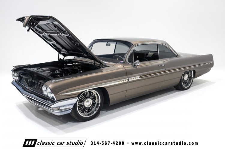 61_Pontiac_Bonneville_2293-134