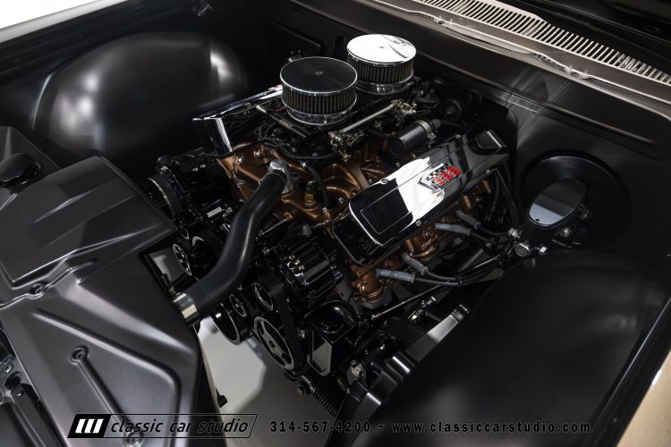61_Pontiac_Bonneville_2293-138