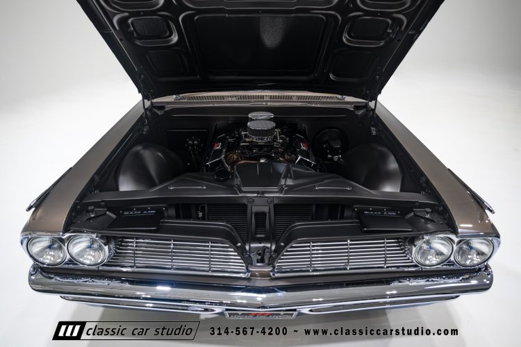 61_Pontiac_Bonneville_2293-142