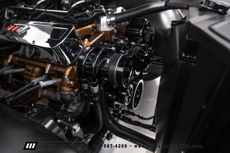 61_Pontiac_Bonneville_2293-155