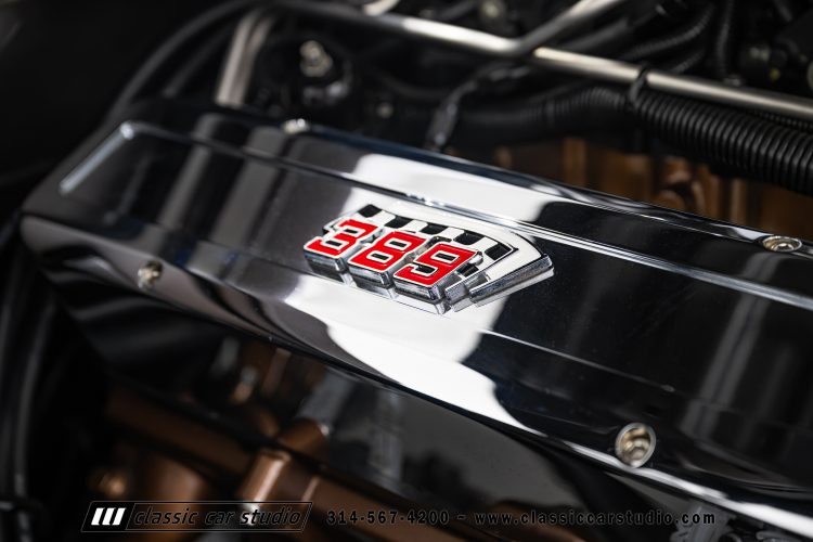 61_Pontiac_Bonneville_2293-157