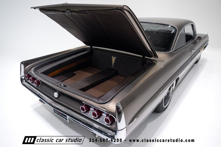 61_Pontiac_Bonneville_2293-161