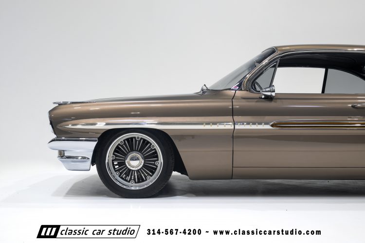 61_Pontiac_Bonneville_2293-22