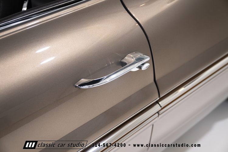 61_Pontiac_Bonneville_2293-31
