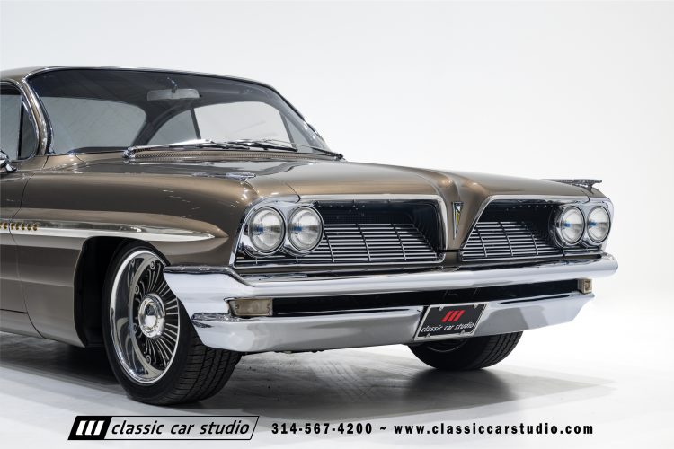 61_Pontiac_Bonneville_2293-87