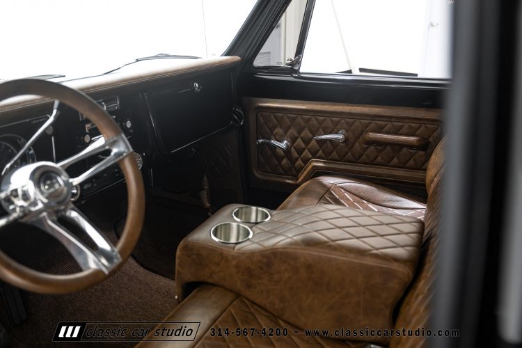 69_Chevrolet_C10_2290-113
