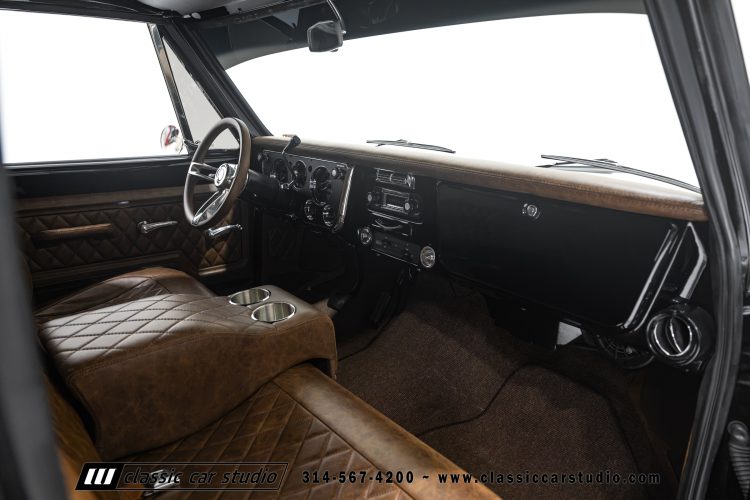69_Chevrolet_C10_2290-114