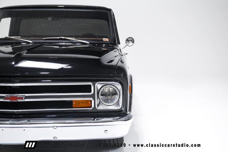 69_Chevrolet_C10_2290-12