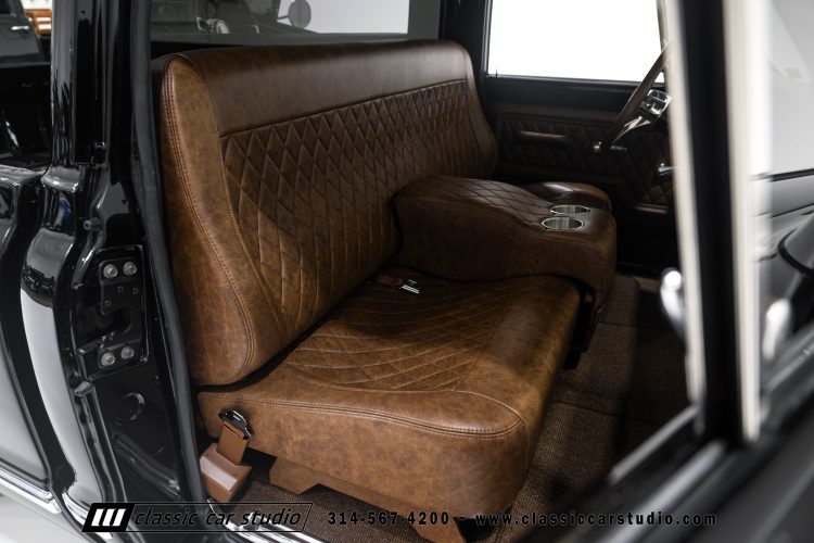 69_Chevrolet_C10_2290-120