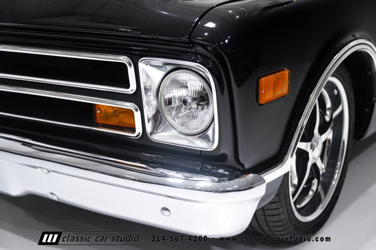 69_Chevrolet_C10_2290-13