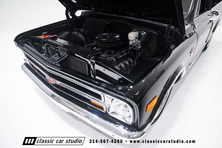 69_Chevrolet_C10_2290-131