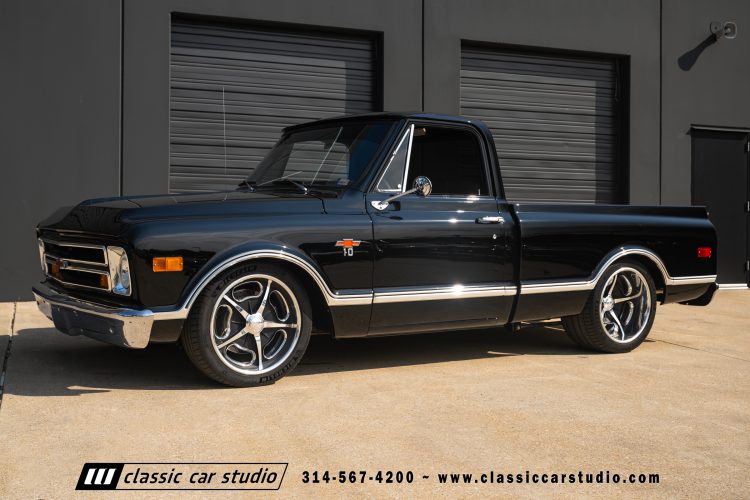 69_Chevrolet_C10_2290-172