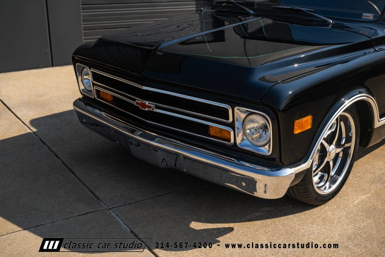 69_Chevrolet_C10_2290-173