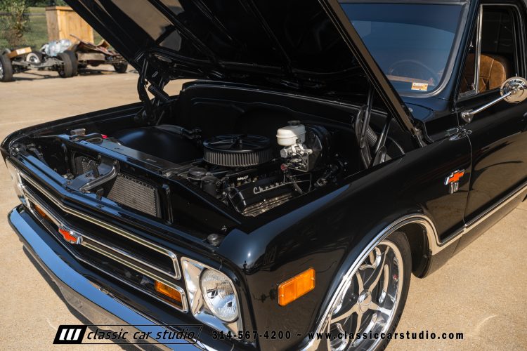 69_Chevrolet_C10_2290-178