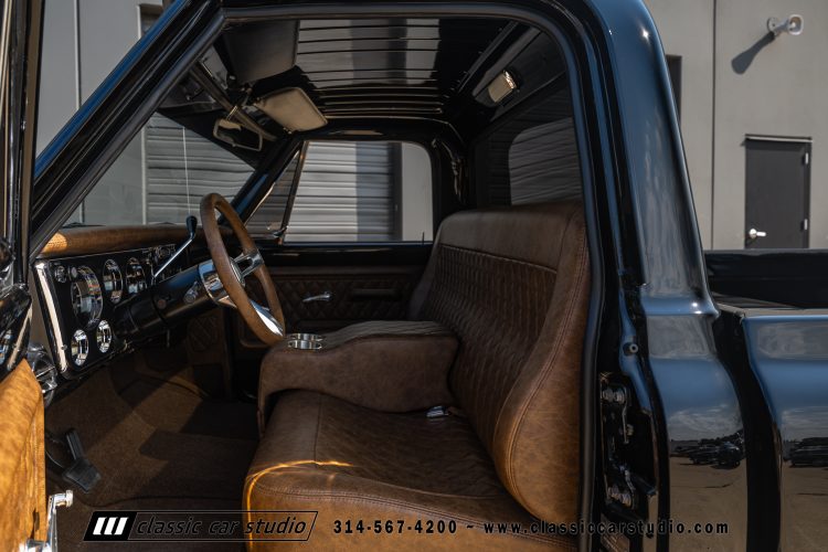 69_Chevrolet_C10_2290-181