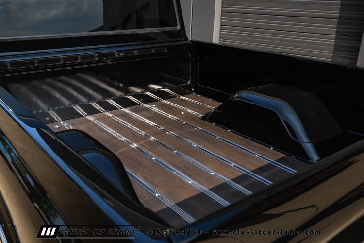 69_Chevrolet_C10_2290-184