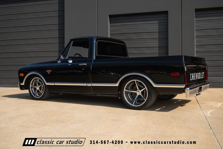 69_Chevrolet_C10_2290-186