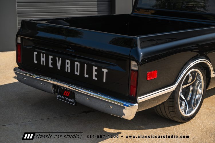 69_Chevrolet_C10_2290-193
