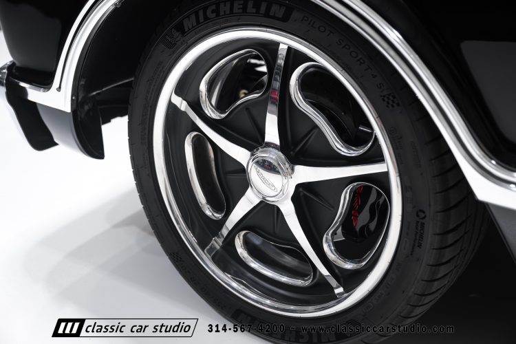 69_Chevrolet_C10_2290-21
