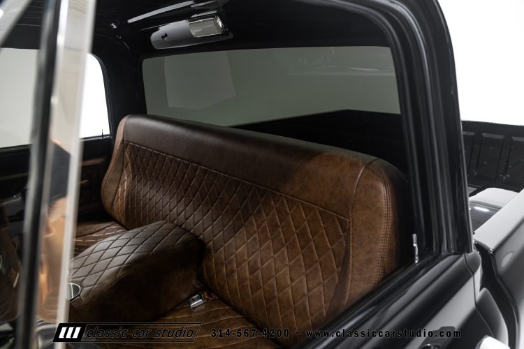 69_Chevrolet_C10_2290-25