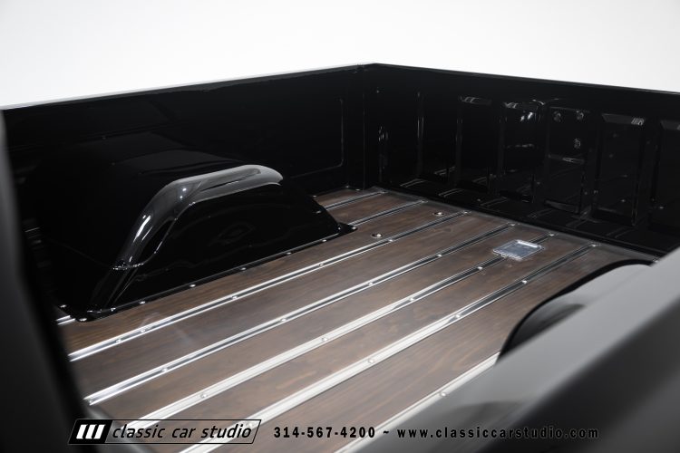 69_Chevrolet_C10_2290-31