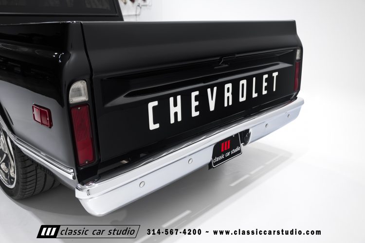 69_Chevrolet_C10_2290-44