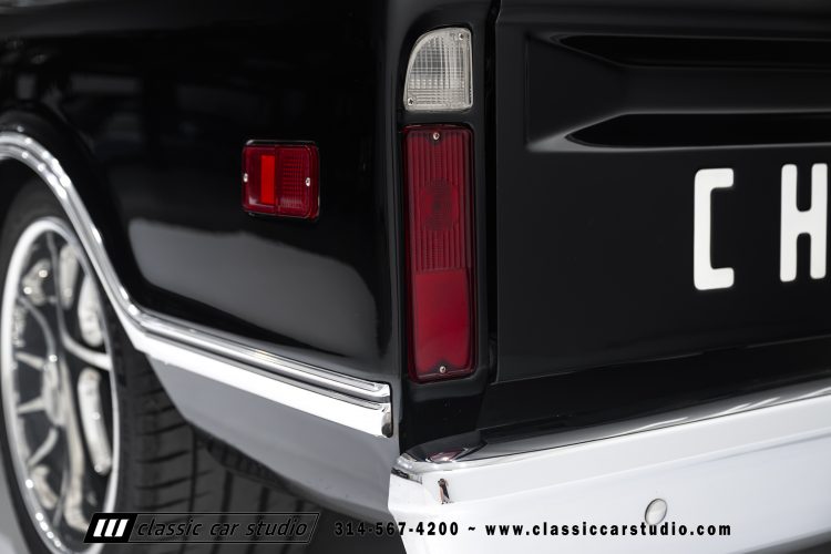 69_Chevrolet_C10_2290-46
