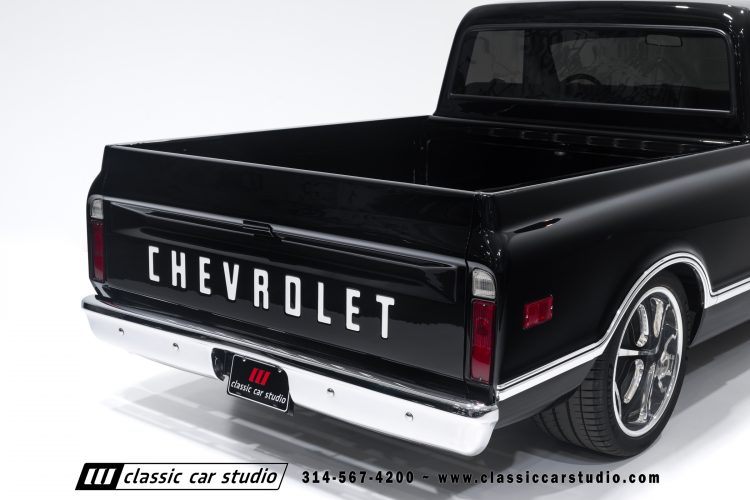 69_Chevrolet_C10_2290-54