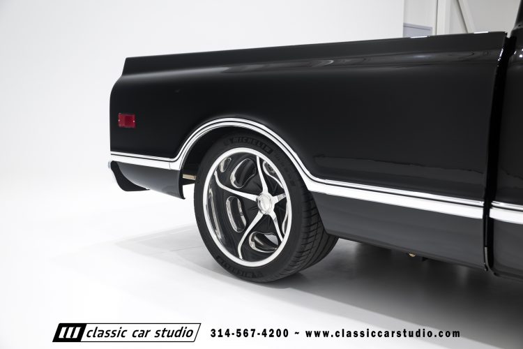 69_Chevrolet_C10_2290-62