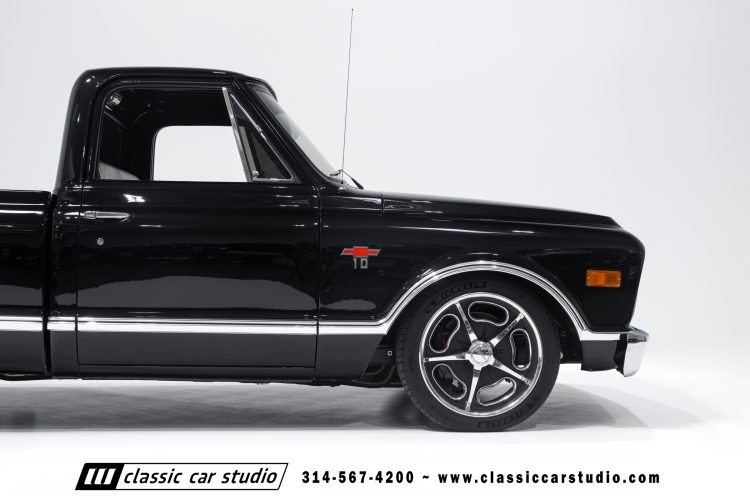 69_Chevrolet_C10_2290-72