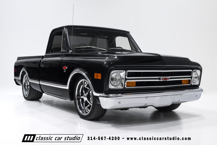 69_Chevrolet_C10_2290-74