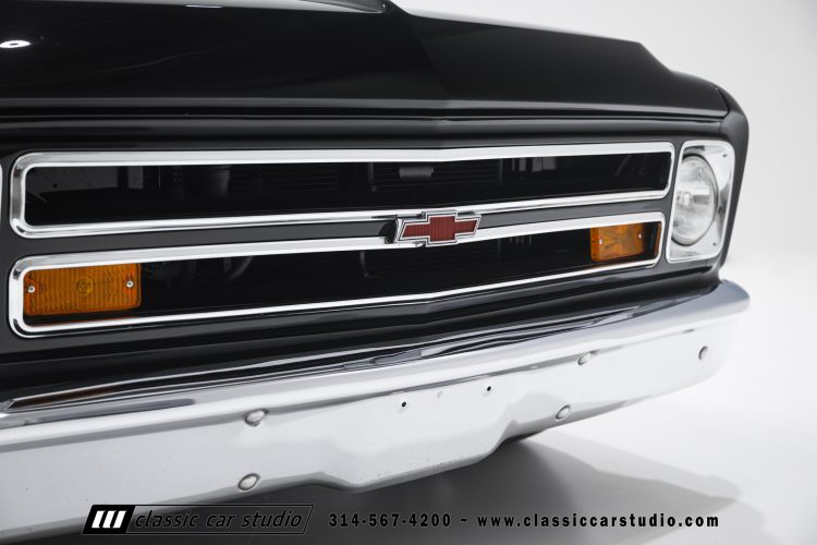69_Chevrolet_C10_2290-79