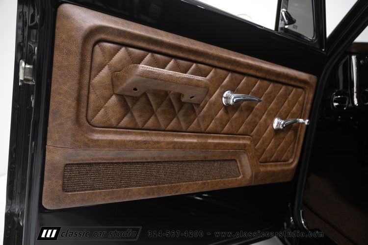 69_Chevrolet_C10_2290-84