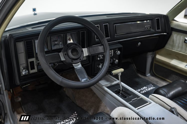 82_Buick_Grand_National_2294-110
