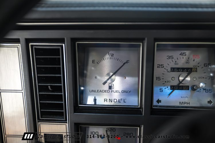 82_Buick_Grand_National_2294-113